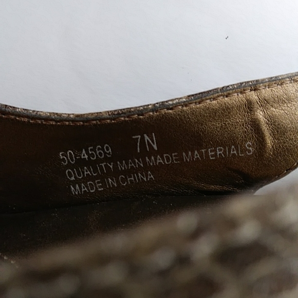 Bella Vita Snakeskin Print Slingback Peep Toe Heel Sandal 7N Brown Metallic - Picture 3 of 16